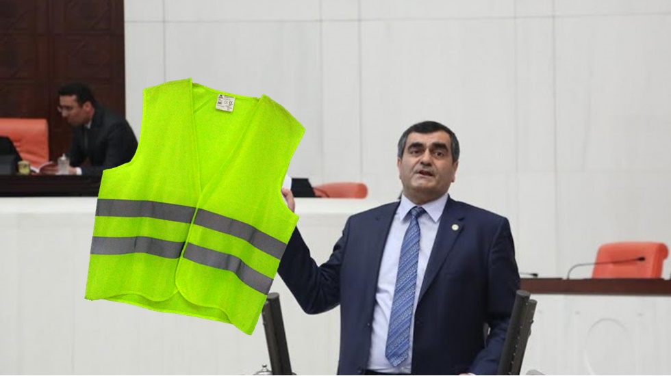 Sarı Yelek Fransa’daki gibi Türkiye’de de zorunlu olacak mı?