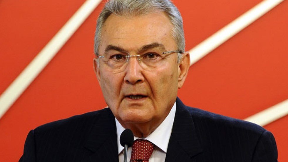Deniz Baykal'a 'yemin etmedin' fezlekesi