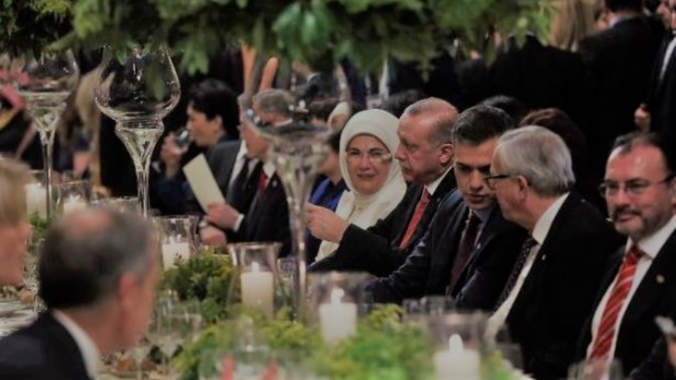 Erdoğan ‘helal yemek’ isteyince özel garson tahsis edildi