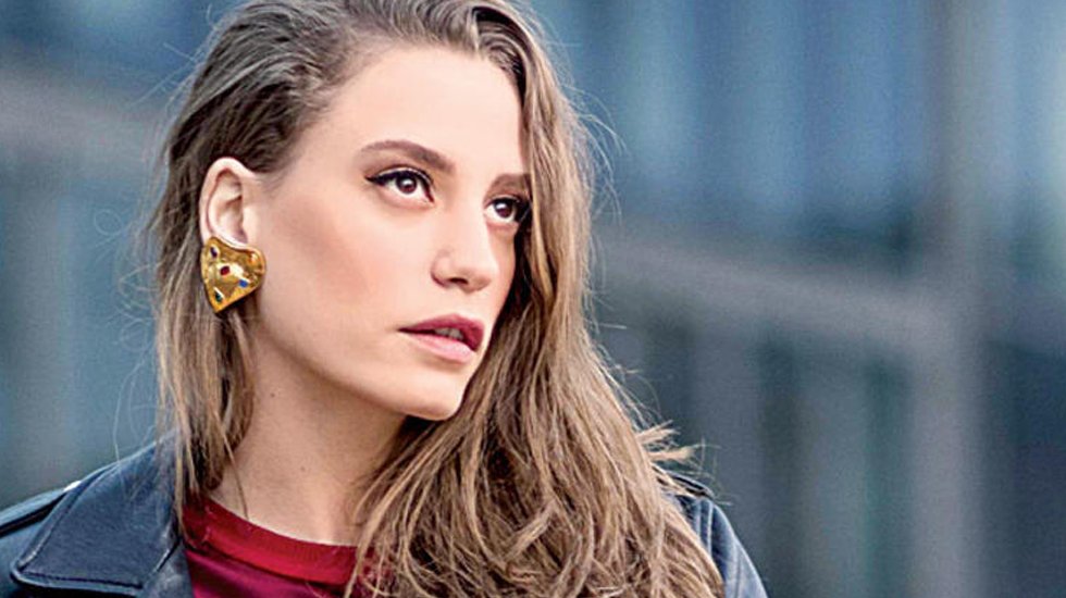 Serenay Sarıkaya'nın partneri belli oldu