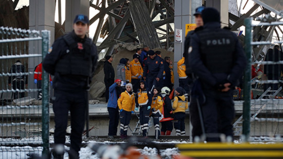“Tren hattı sinyalizasyon sistemi olmadan açıldı”