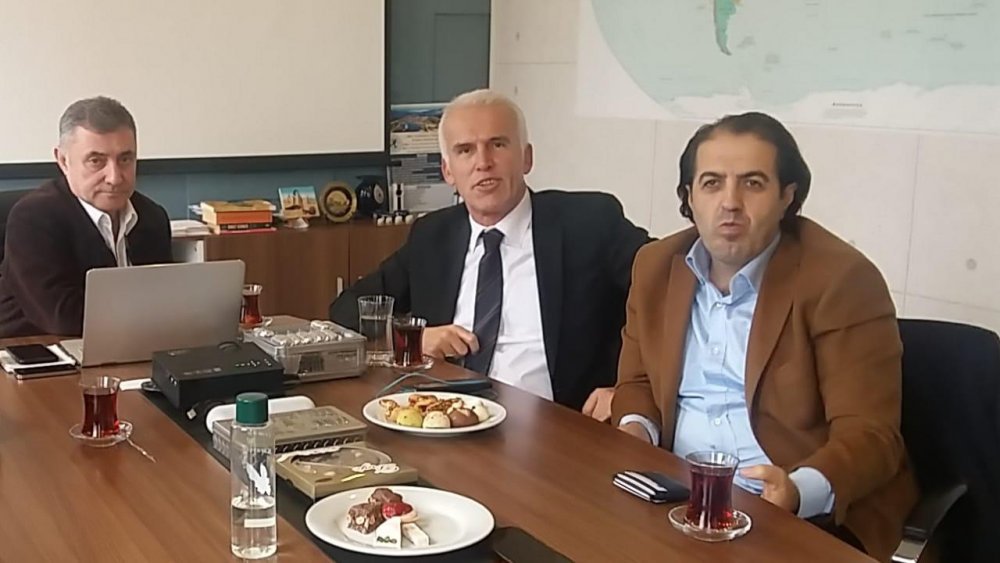 https://yenisoluk.com/uploads/2019/01/Vahap Yılmaz (4)