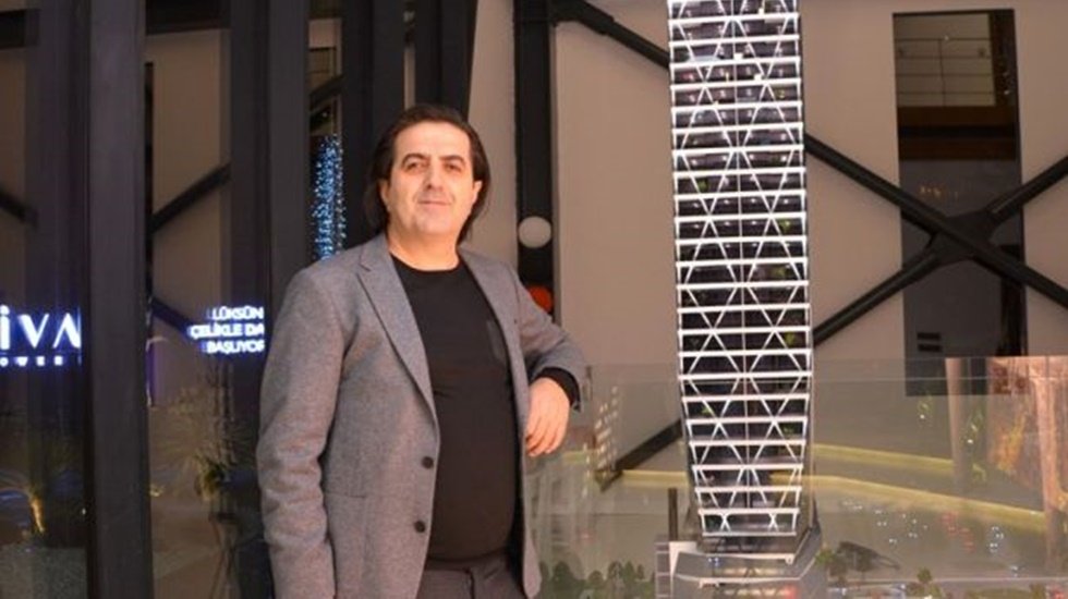 CHP'li  aday adayı AKP'ye 25 bin liralık bağış yapıp plaket almış!