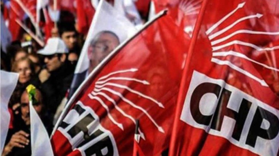 CHP'li belediye başkanı aday gösterilmeyince partisinden istifa etti