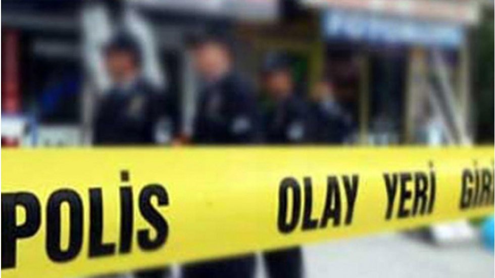 İstanbul'da şüpheli yangın: Polis harekete geçti