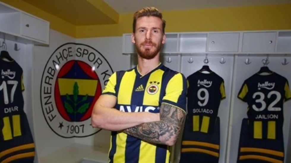 Serdar Aziz Fenerbahçe'de