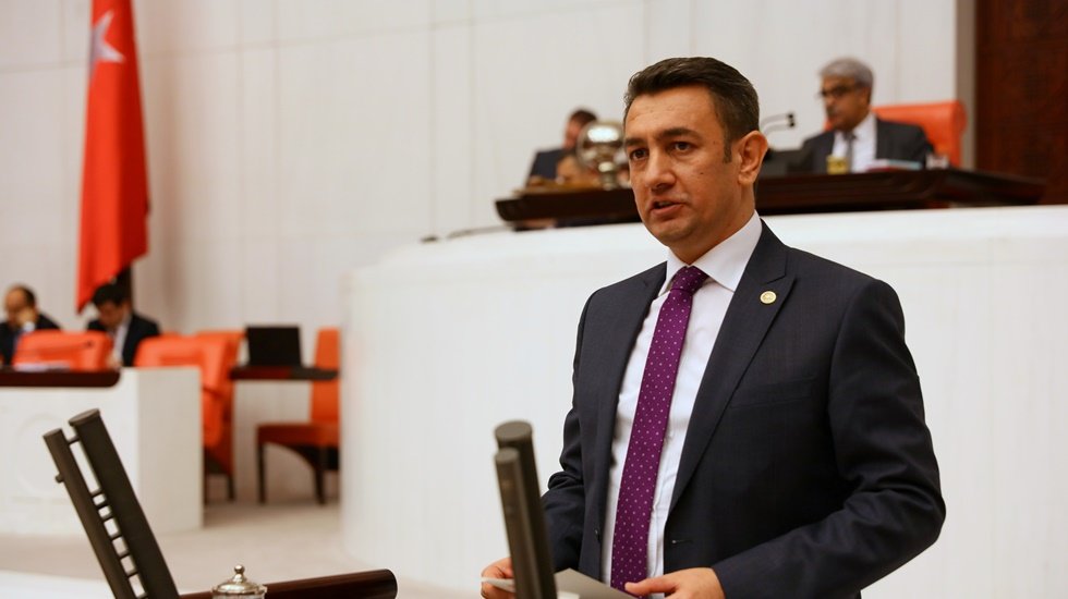 CHP’den eğitimcileri sevindirecek teklif
