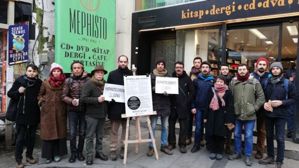 Direnişinin 24. gününde Mephisto emekçilerine sanatçılardan ziyaret