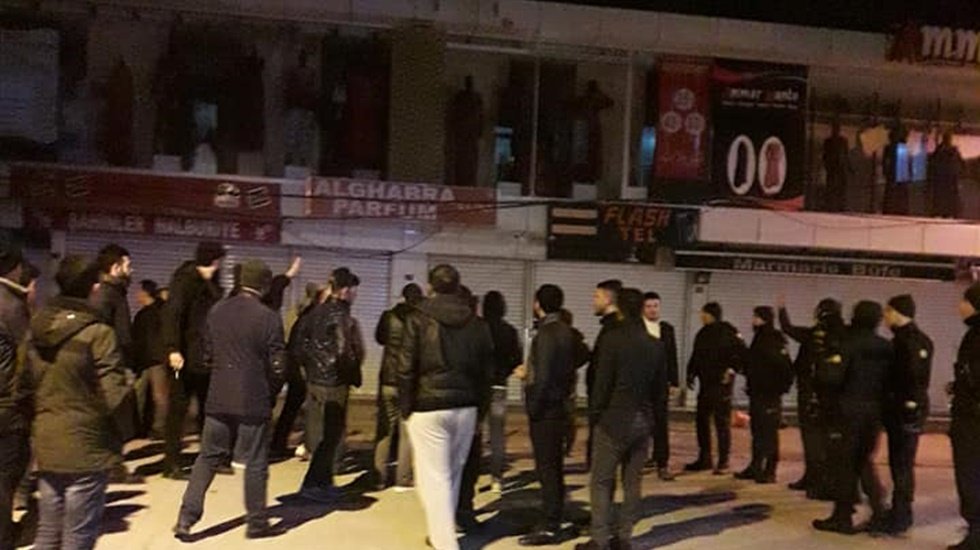 Esenyurt'ta ortalık karıştı... Suriyelilere savaş gibi kavga...