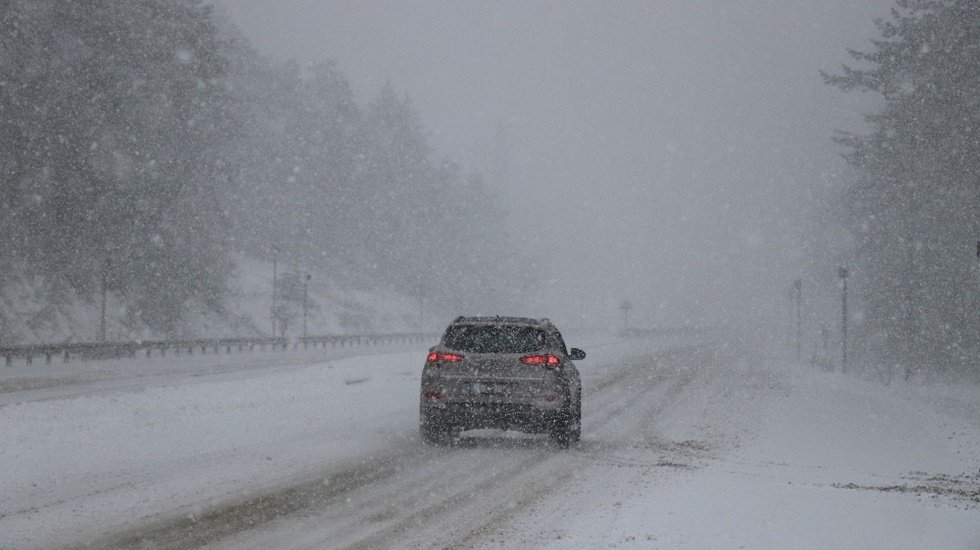 Meteoroloji yoğun kar yağışı için vatandaşı uyardı