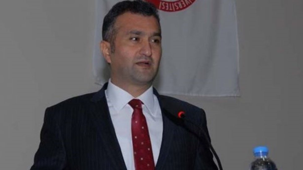 MHP'de olağanüstü kongre kararını onayan Yargıtay eski  üyesine hapis cezası