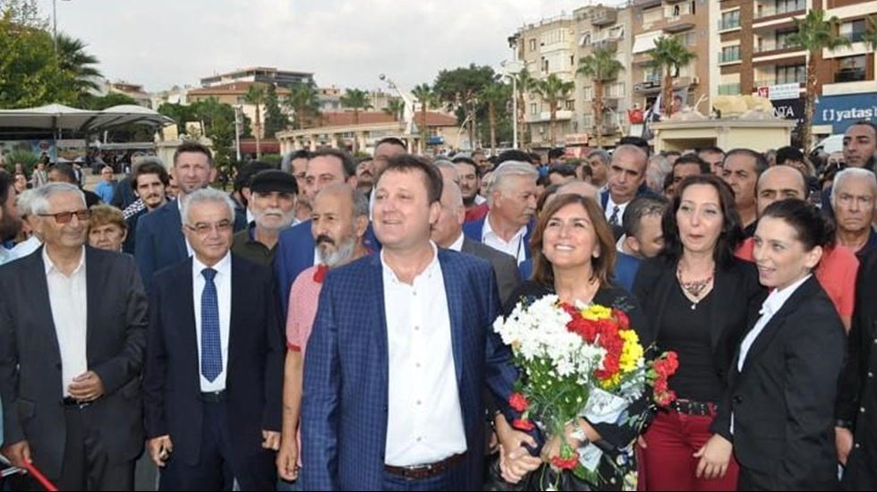 Serdar Aksoy'dan  Menemen'de coşkulu seçim startı