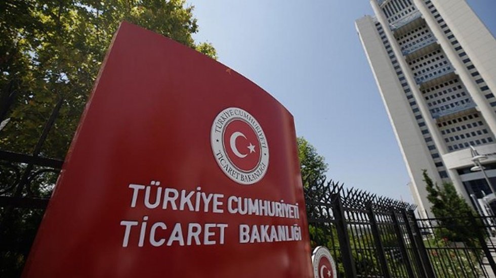 Ticaret Bakanlığı binaya 70 milyon, araç kiralarına 27 milyon lira ödendi