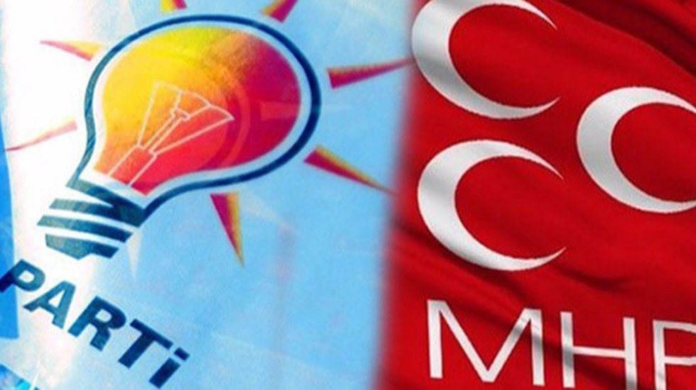 AKP oylarında düşüş, MHP oylarında ise yükseliş...