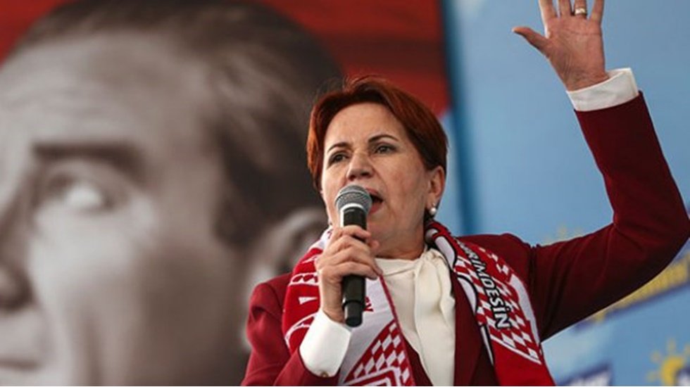Akşener: Elinden geleni ardına koymazsan namertsin. Senden toz zerresi kadar korkarsam namerdim
