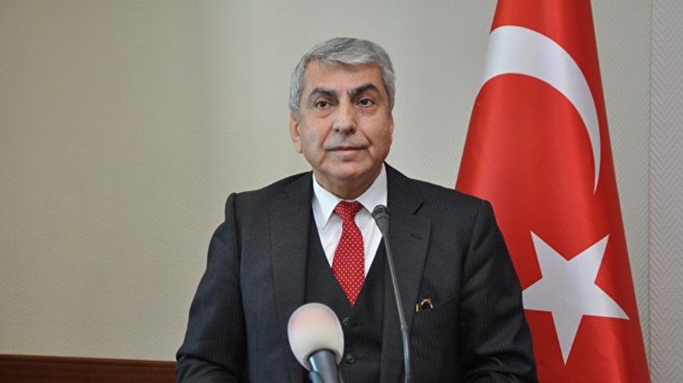 Canpolat Çanakkale şehitlerini unutmadı