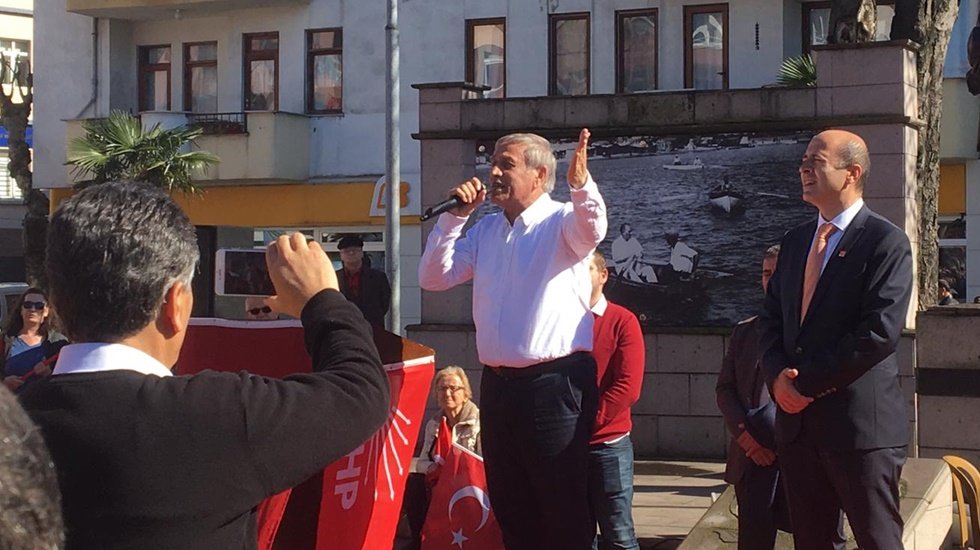 CHP’li Kaya: Yeni Zelanda’da katliamcısı terörist Türkiye’de kimlerle iletişime geçti açıklayın