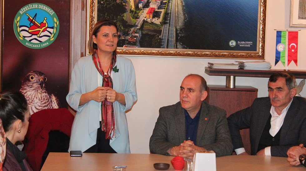 İzmit’in geleceğini düşünüyoruz