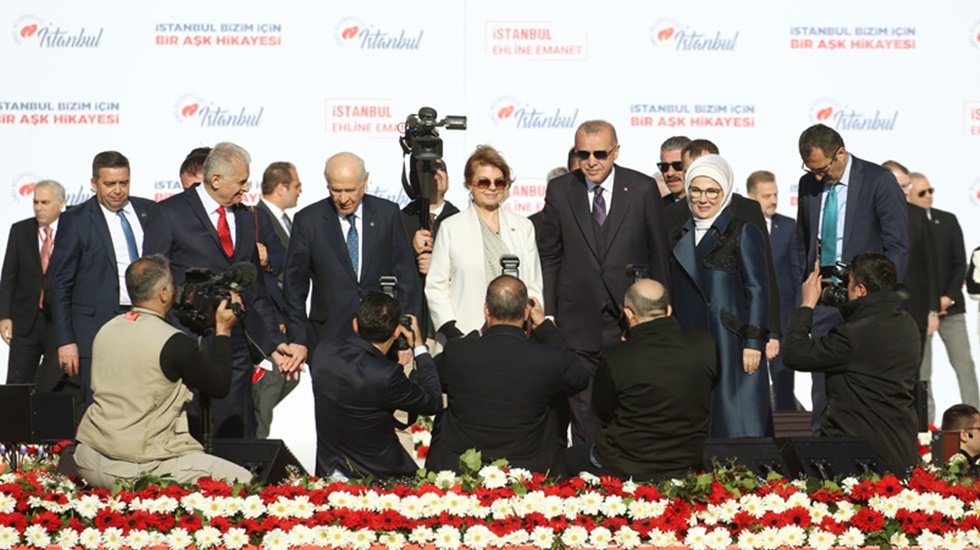 Tansu Çiller ve Mehmet Ağar AKP-MHP'nin Cumhur ittifakı mitingine katıldı