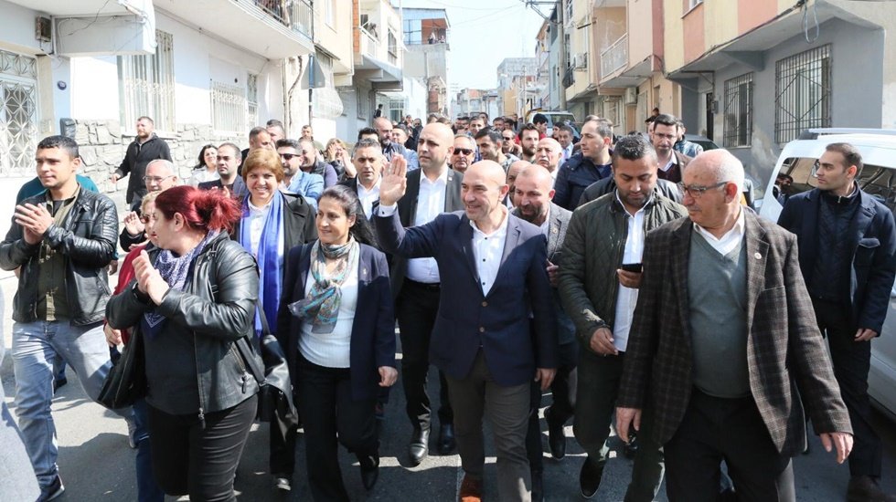 Tunç Soyer: “İstedikleri kadar bölmeye çalışsınlar, bölünmeyeceğiz!”