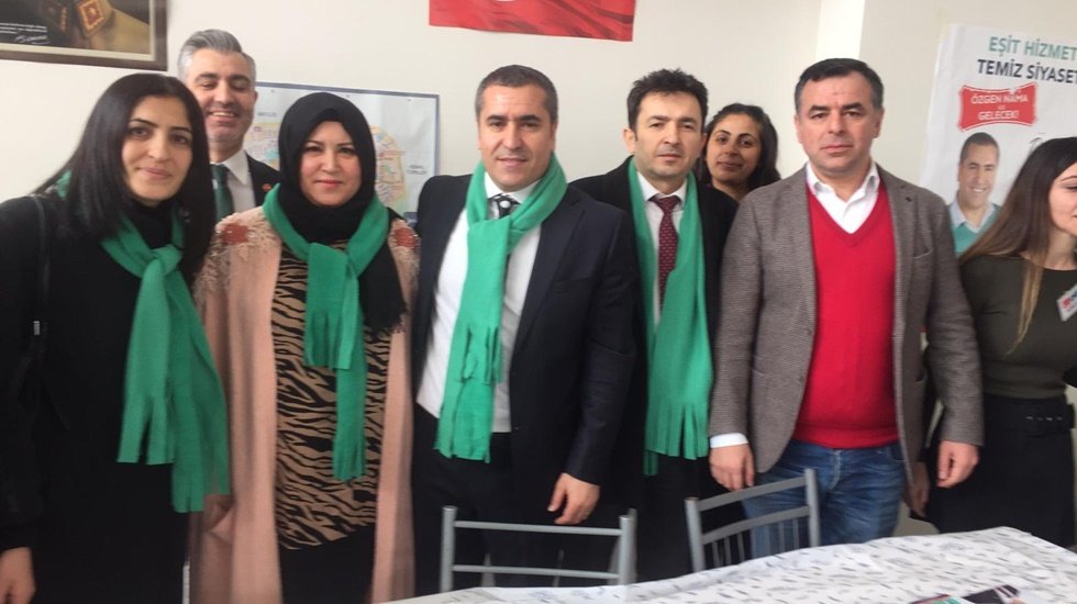 yarkadaş: Anketler geldikçe, AKP panikliyor