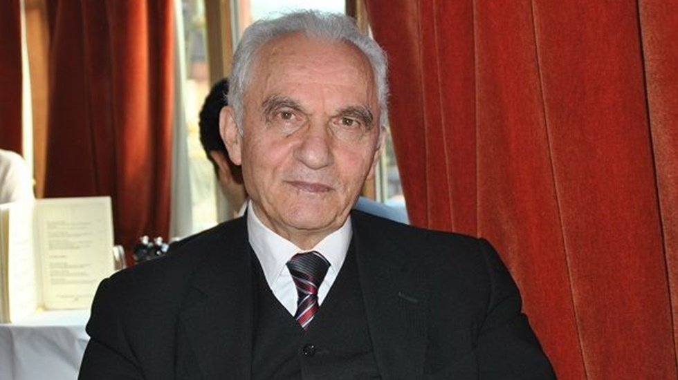 AKP kurucularından Yakış'ın se&ccedil;im yorumu: Daha dananın kuyruğu kopmadı