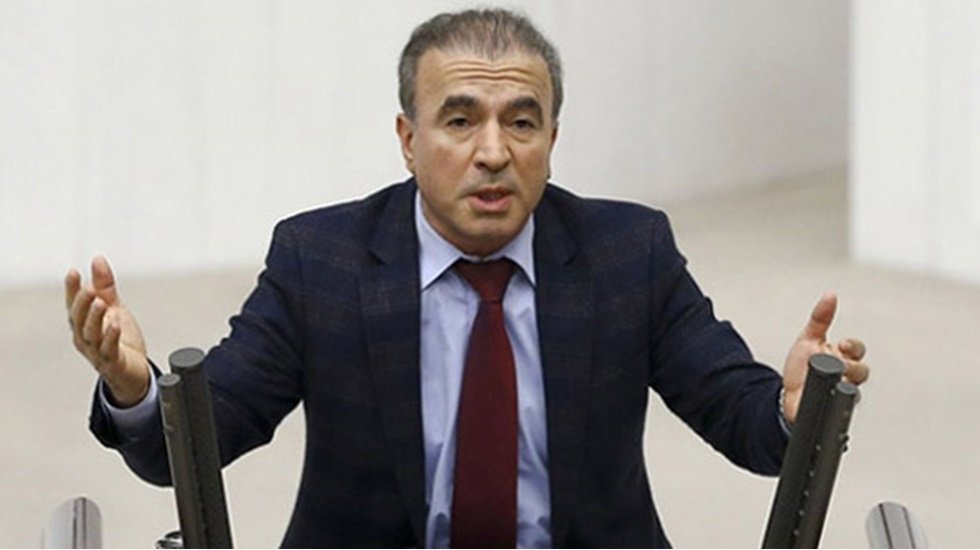 AKP'li Bostancı: Cumhurbaşkanımızın 'Türkiye ittifakı' dediği atmosferde bu olayın yaşanması dikkate değerdir