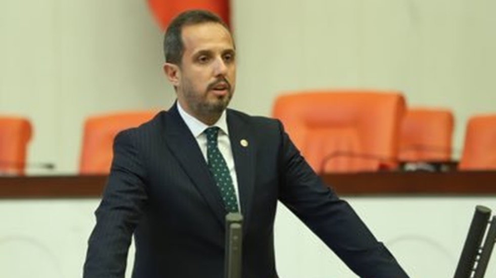 AKP'li vekilin 'FETÖ itirafçısı' olduğu ortaya çıktı