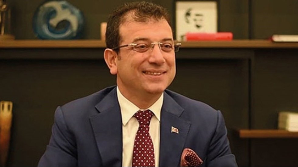 İmamoğlu: Valiliğin iftarı pazartesi&rsquo;den Salı&rsquo;ya ertelenmesini manidar buluyorum