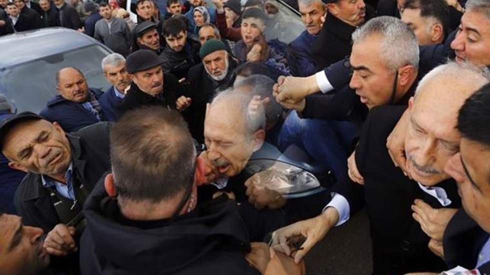 Kılı&ccedil;daroğlu'na saldırı nedeniyle g&ouml;zaltına alınanlardan 3'&uuml; serbest bırakıldı