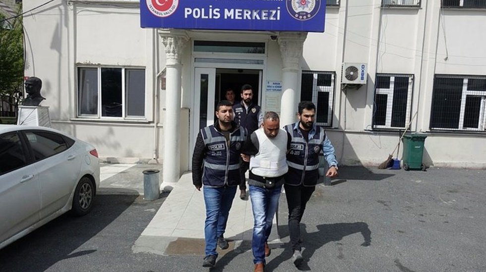 K&uuml;&ccedil;&uuml;k&ccedil;ekmece'deki ikinci sapık yakalandı!
