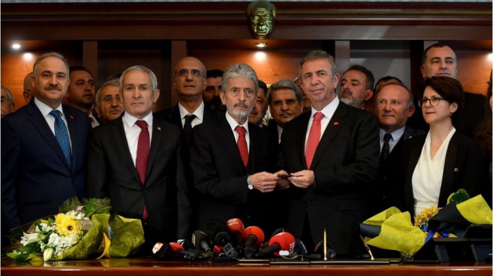 "İstanbul&rsquo;u halledelim sonra Ankara&rsquo;yı da halledeceğiz s&ouml;zleri dolaşıyor"