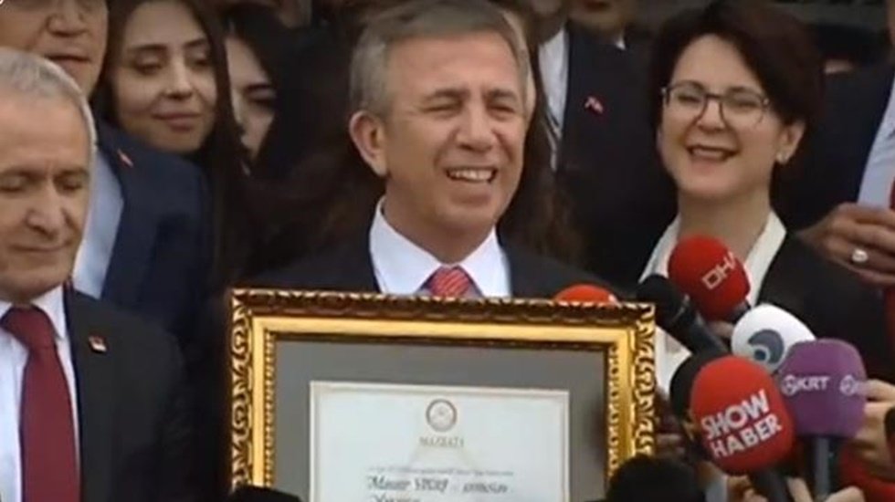 Mansur Yavaş'tan Mazbatayı aldıktan sonra ilk a&ccedil;ıklama...