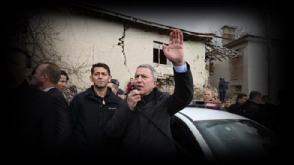 Milli Savunma Bakanı Hulusi Akar&rsquo;ın 'değerli arkadaşlar' s&ouml;zleri i&ccedil;in yeni a&ccedil;ıklama