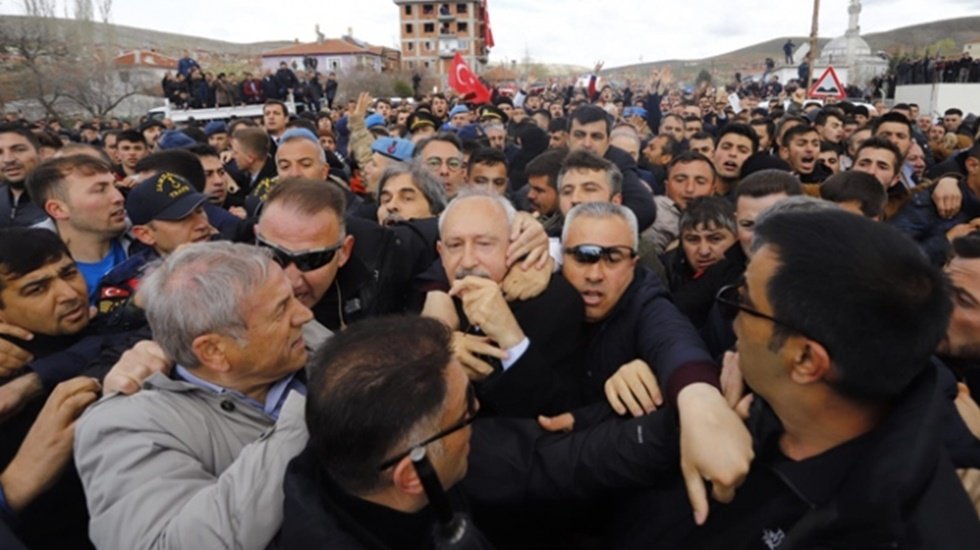 'Kılı&ccedil;daroğlu'na ge&ccedil;miş olsun demeyin' talimatı verilmiş!