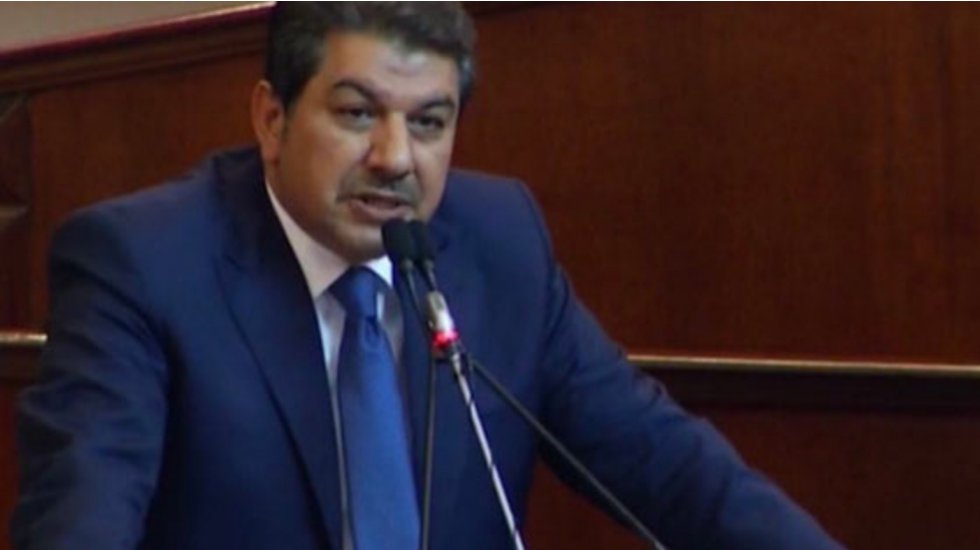 Esenler&rsquo;i y&ouml;neten AKP&rsquo;li Tevfik G&ouml;ksu komutanlara konut yapıyor