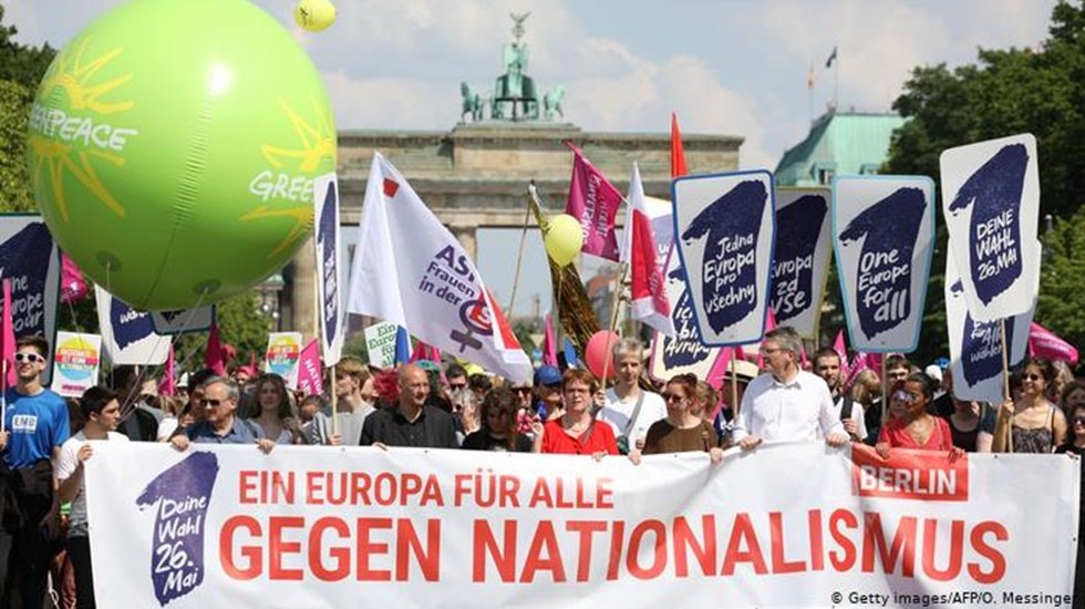 Avrupa'da aşırı sağ ve sağ pop&uuml;lizm karşıtı g&ouml;steriler d&uuml;zenlendi