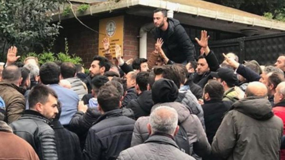 G&ouml;revsiz AKP&rsquo;lilerin darp ettiği g&ouml;revli CHP&rsquo;lilere soruşturma!