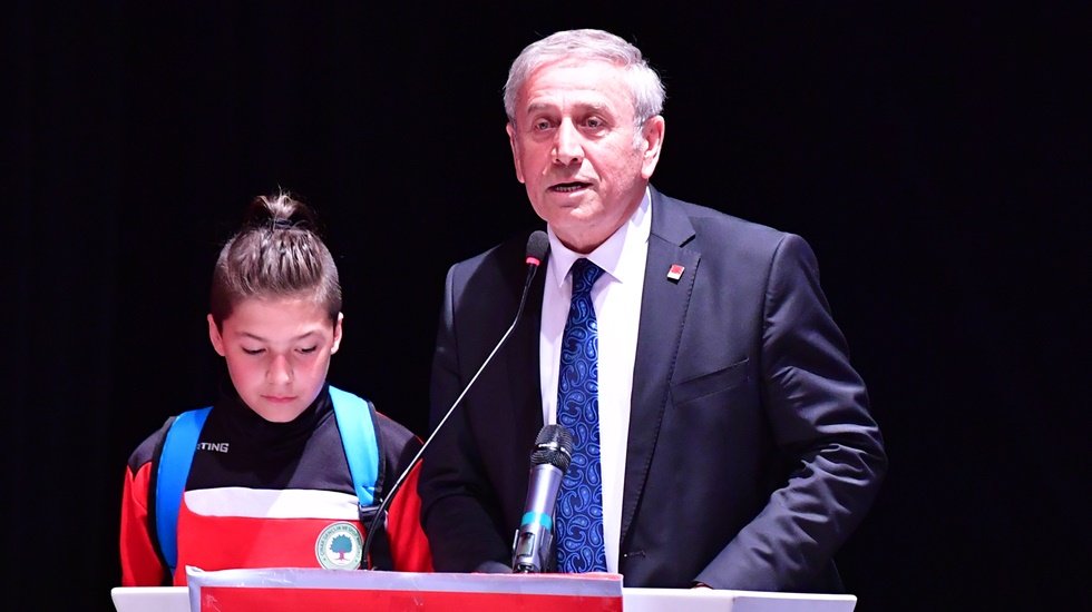 CHP&rsquo;li Kaya: Velilere d&ouml;n&uuml;ş&uuml;ml&uuml; eğitim izni verilsin