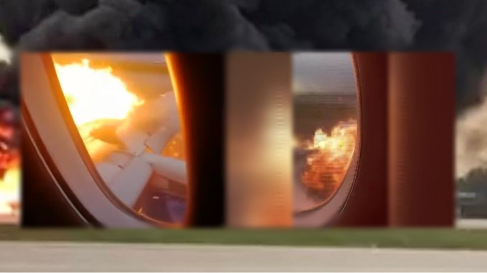 Rusya'da yanan u&ccedil;aktaki yolcu, facia anlarını kaydetti