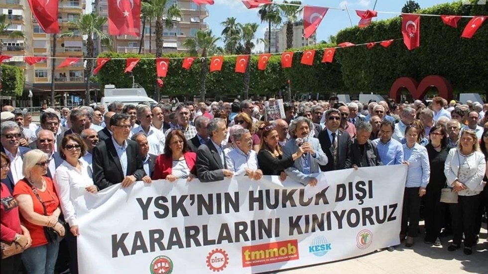 Sendikalardan YSK kararına tepki