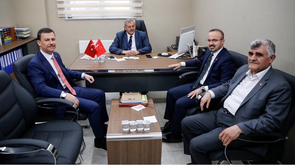 AKP&rsquo;den "Ter&ouml;rist" dedikleri Saadet'e ziyaret