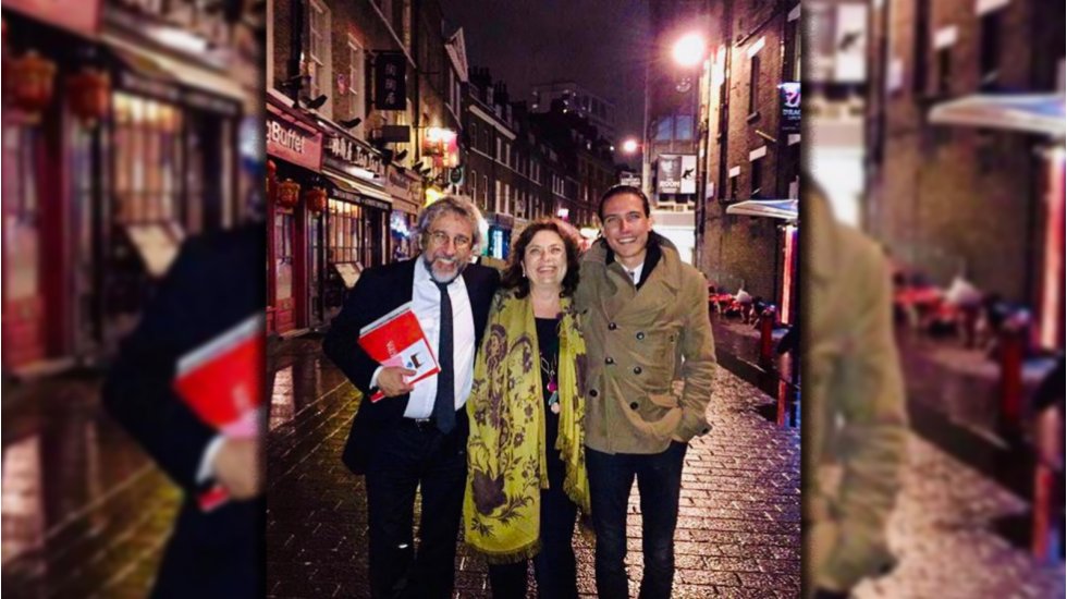 Can D&uuml;ndar ailesine kavuştu