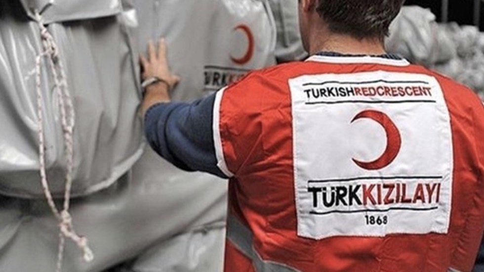 Kızılay, her ay y&ouml;neticilere 249 asgari &uuml;cret değerinde &ldquo;huzur hakkı&rdquo; verdi.