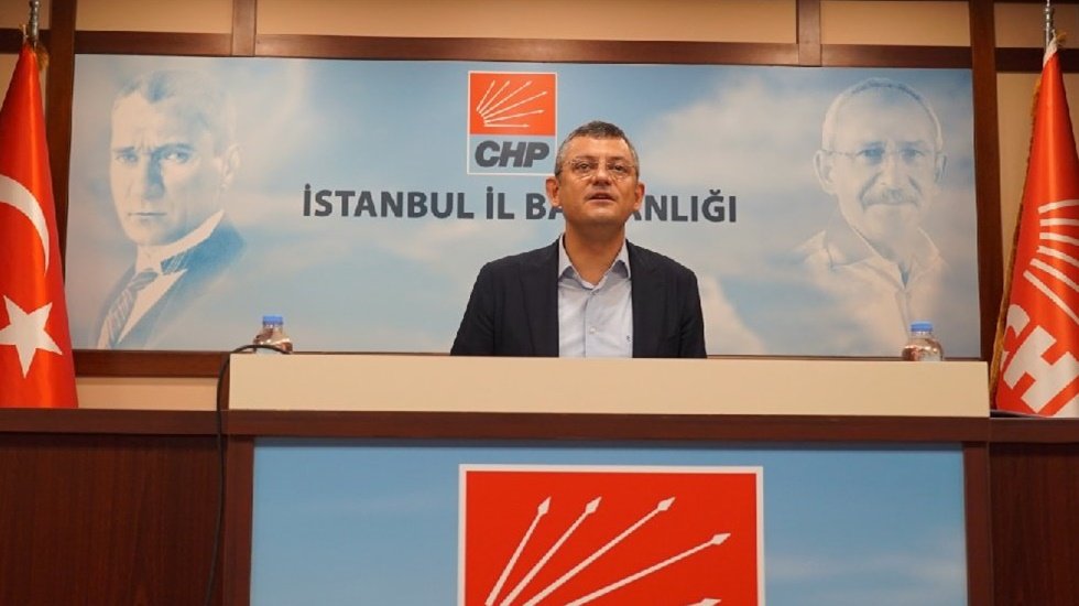 CHP’li Özel’den Bahçeli’ye: “Mitili İstanbul’a atmaktan sizi alıkoyan nedir?