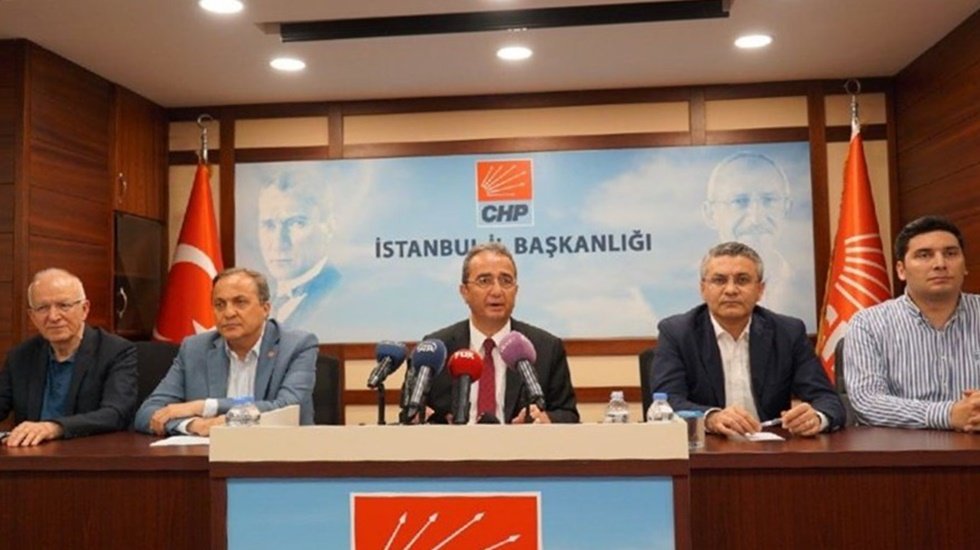 CHP’li Tezcan: Bizim ciddiye almadığımız havuza Binali Yıldırım daldı