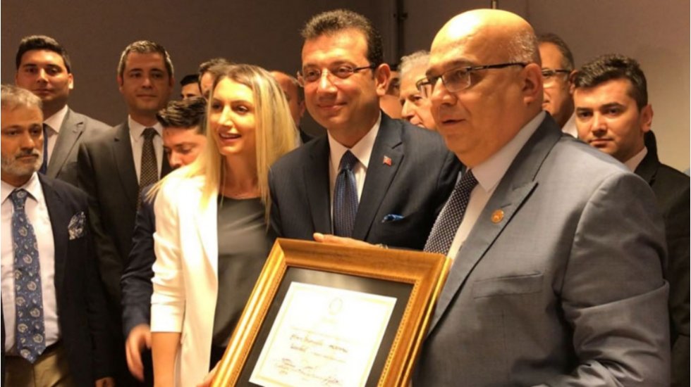Ekrem İmamoğlu 2. kez mazbatasını aldı