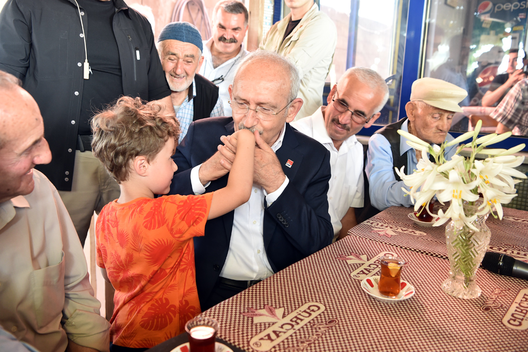 https://yenisoluk.com/uploads/2019/06/kilicdar-catalca (1)