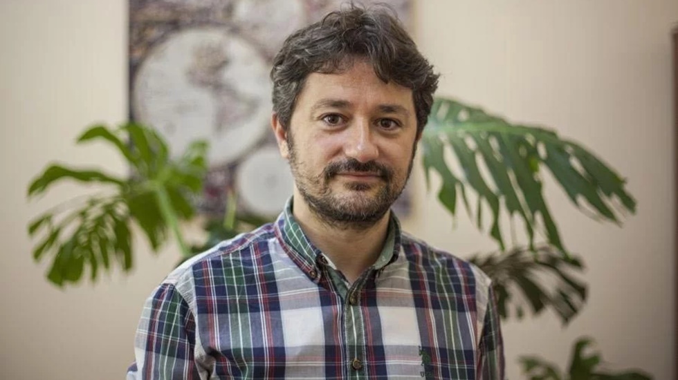 https://yenisoluk.com/uploads/2019/06/serif-karatas