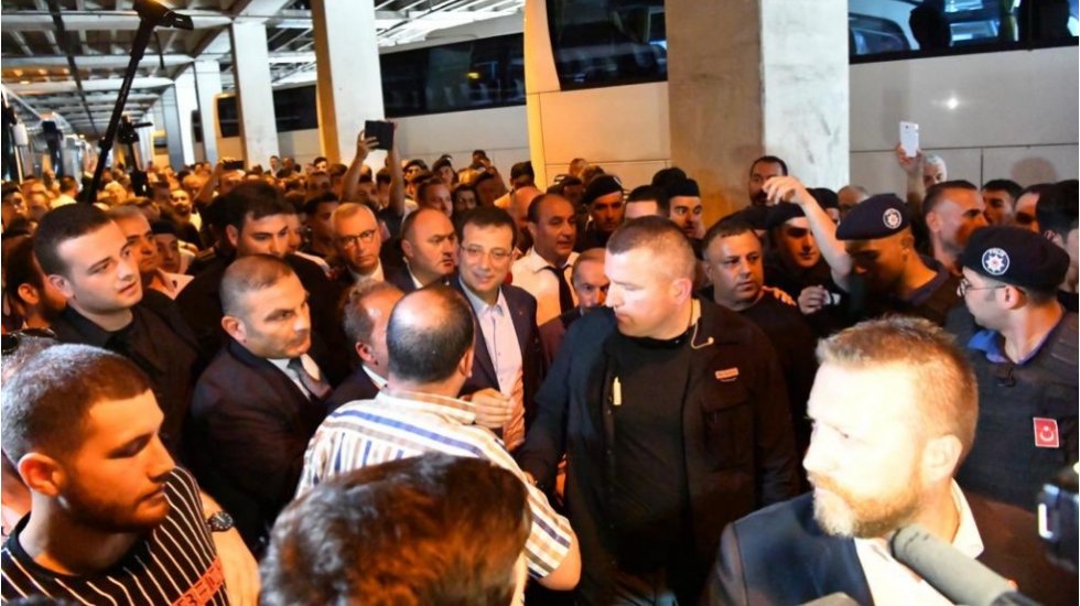 Başkan İmamoğlu Otogar'ı ziyaret etti: Kimsenin eşi ve &ccedil;ocuğu buraya g&uuml;venip giremez